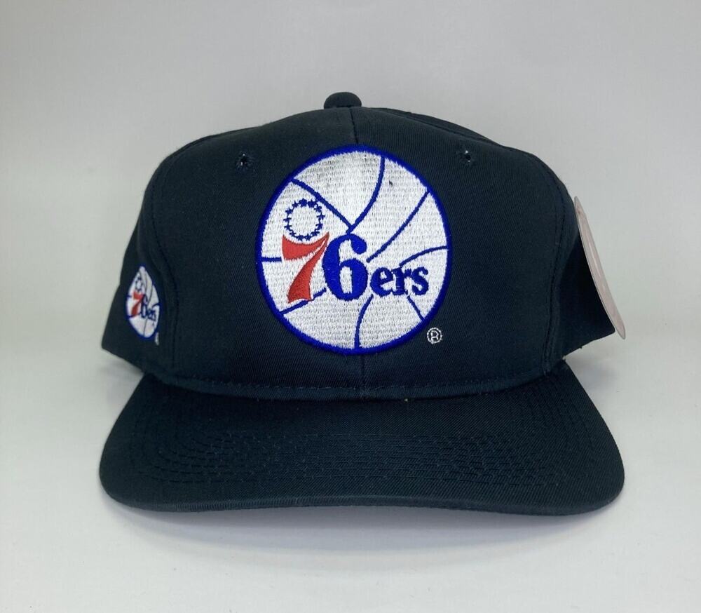 Philadelphia 76ers Vintage 90's Adjustable Snapback Cap / Hat
